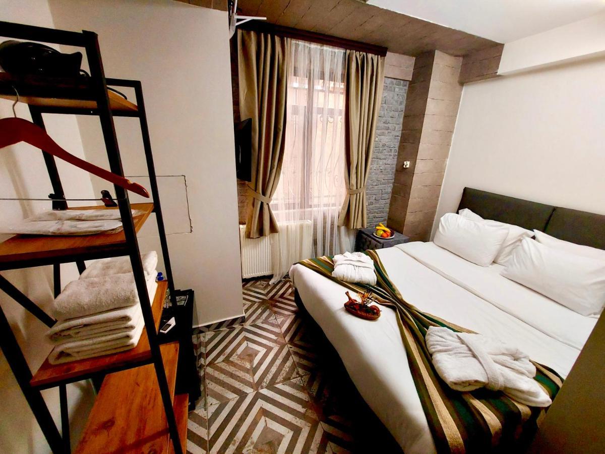 Mates Port Hotel Стамбул Экстерьер фото